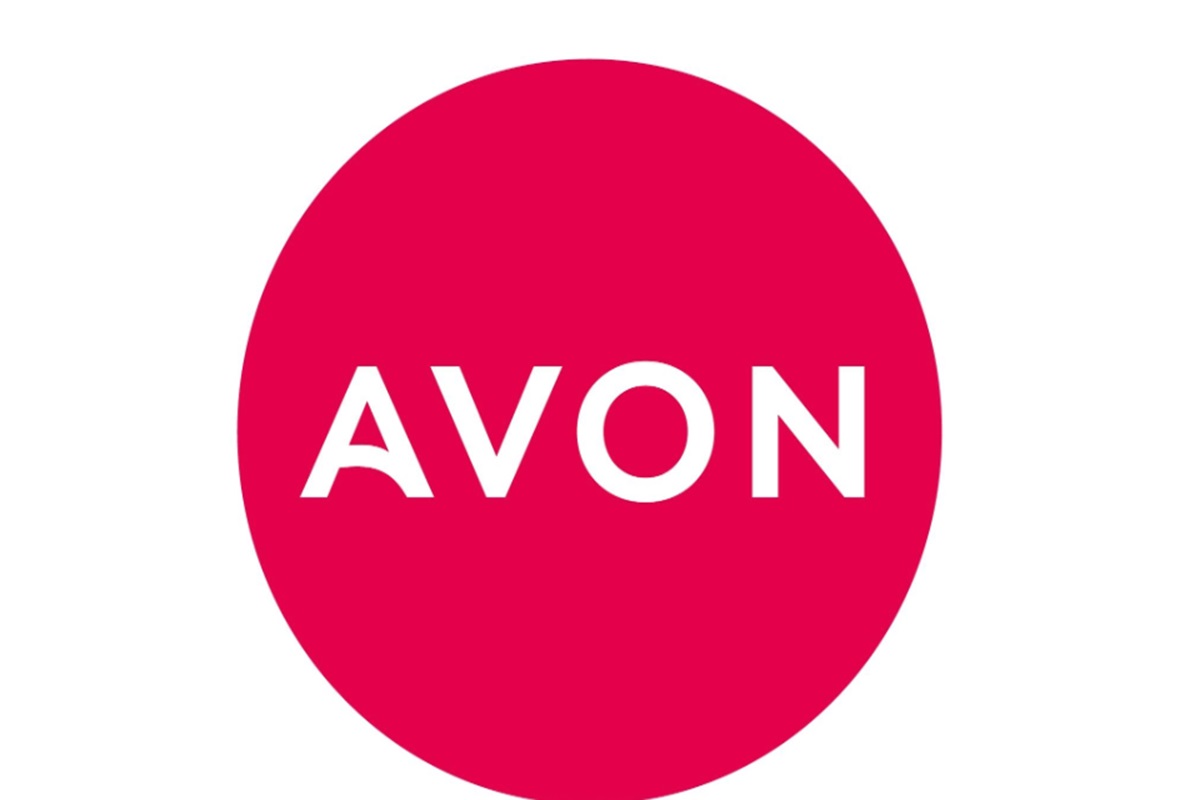Avon Products si unisce ad altre aziende, dichiarando bancarotta per gestire le cause legali sui prodotti al talco contenenti amianto.
